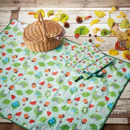 Pique-niques - Nappe à Pique-nique Totoro Noisettes 90 x 120 cm - Mon Voisin Totoro