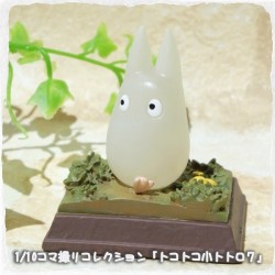 Estatuas - Colección de estatuas Stop Motion Totoro Curso Blanco Pose 7 - Mon Voisin