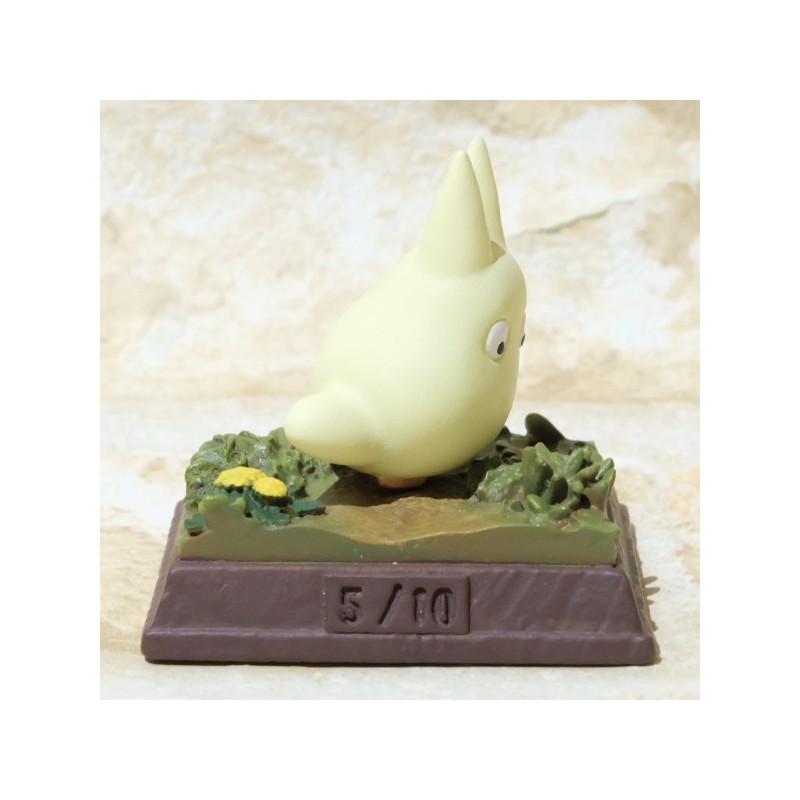 Statues - Stop Motion Collection Totoro Fast Walk Small Totoro Pose 5 - My Neig