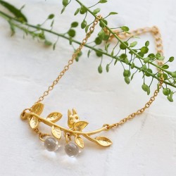 Joyería - Totoro Pulsera Blanca Oculta En Una Hoja - JoyaMi vecino Totoro