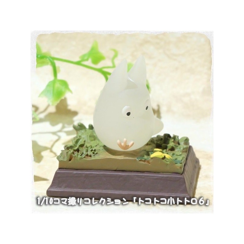 Statues - Stop Motion Collection Totoro Fast Walk Small Totoro Pose 6 - My Neighbor Totoro