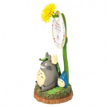 Totoro Family With Leaf Figure