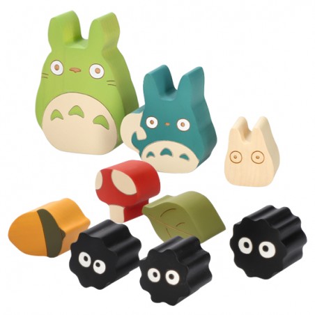 Toys - Wood Figurine Totoro with Soot Sprites - My Neighbor Totoro