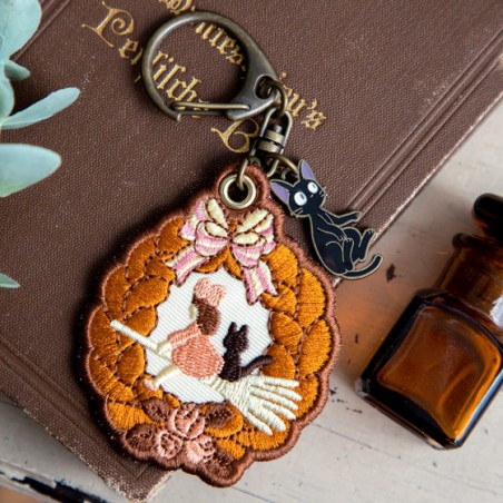 Keychains - Embroidery Keychain Wreath of bread - Kiki's Delivery Service