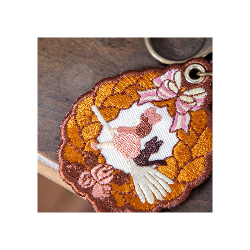 Porte-Clés - Porte-Clés broderie Couronne de pain - Kiki la petite sorcière