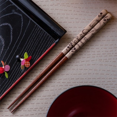 Chopsticks - Lacquered Chopsticks 21cm Sketches Brown - Kiki’s Delivery Service