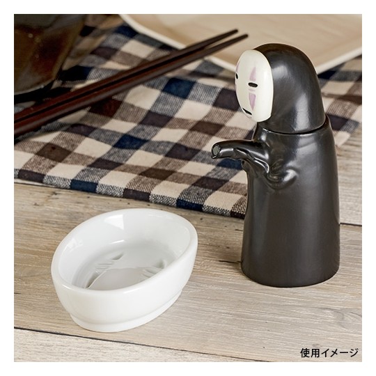 Soy sauce dish No Face Spirited Away