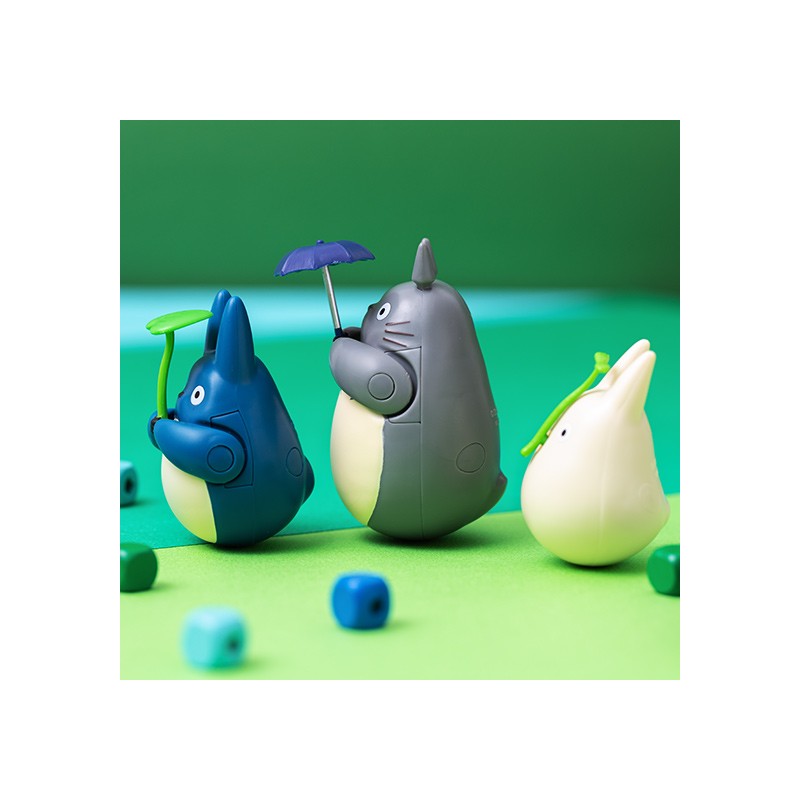 Jouets - Figurine Culbuto Totoro Bleu avec feuille - Mon Voisin Totoro