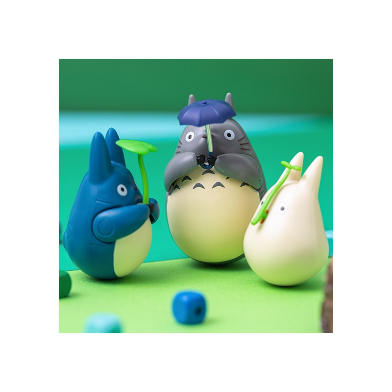 Jouets - Figurine Culbuto Totoro Bleu avec feuille - Mon Voisin Totoro