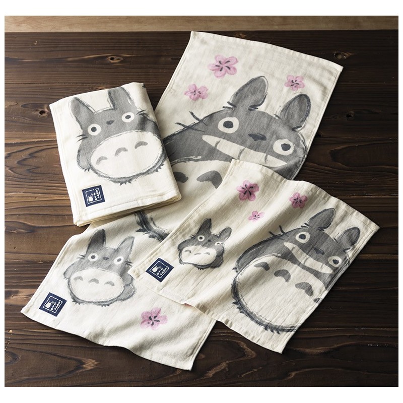 Household linen - Imabari Large Bath Towel Totoro Sakura 60x120 cm - My Neighbor Totoro
