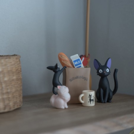 Jouets - Boîte de Figurines Jiji - Kiki la petite sorcière
