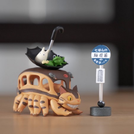 Jouets - Boîte de Figurines Chatbus - Mon Voisin Totoro