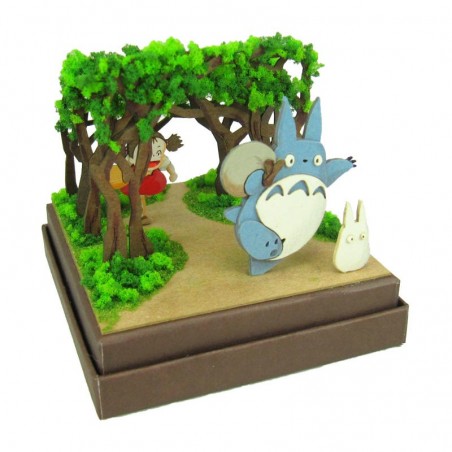 Loisirs créatifs - Diorama papier Mei & Totoro Tunnel secret - Mon Voisin Totoro