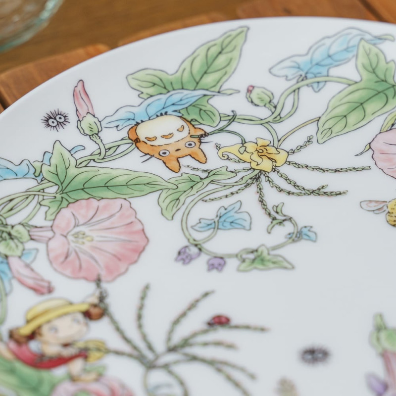 Japanese Porcelain - 23 cm Totoro Bindweed Plate - My Neighbor Totoro