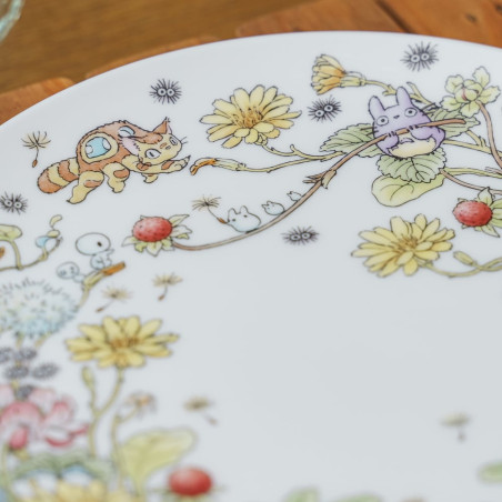 Porcelaine japonaise - Assiette 23 cm Totoro Fraise - Mon Voisin Tororo