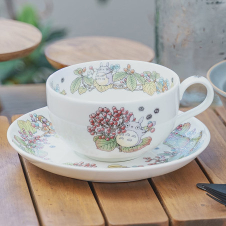 Japanese Porcelain - Cup and Saucer Totoro Viburnum - My Neighbor Totoro