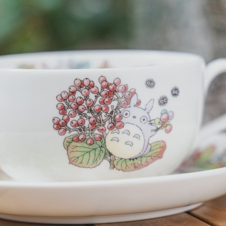 Japanese Porcelain - Cup and Saucer Totoro Viburnum - My Neighbor Totoro
