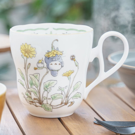 Porcelaine japonaise - Tasse Totoro Chapeau de Fleurs Jaunes - Mon Voisin Totoro