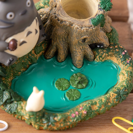 Jewellery boxes - Pencil holder figurines Totoro by the pond - My Neighbor Totoro