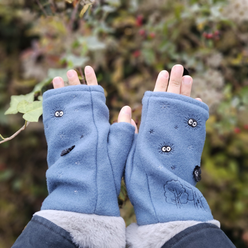 Textil - Manoplas negras - Mi vecino Totoro
