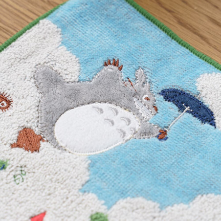 Linge de maison - Mini Serviette Totoro dans le ciel 25x25 cm - Mon Voisin Totoro