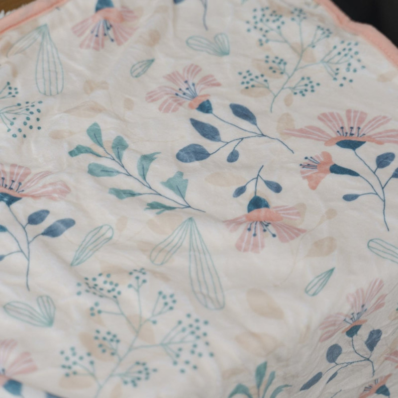 Household linen - Moon Rolled blanket - Whisper of the heart