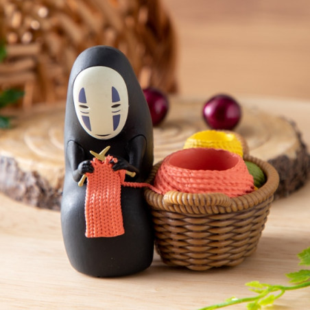 Jewellery boxes - Pencil holder figurine No Face knitting - Spirited Away