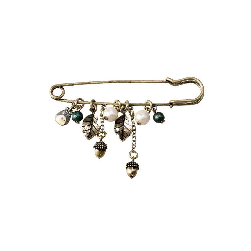Jewellery - Safety Pin brooch Totoro & Leaves - My Neighbor Totoro