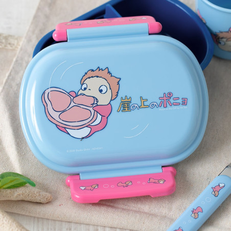 Bentos - Lunch box 2 locks Ponyo in the ocean - Ponyo on the Cliff