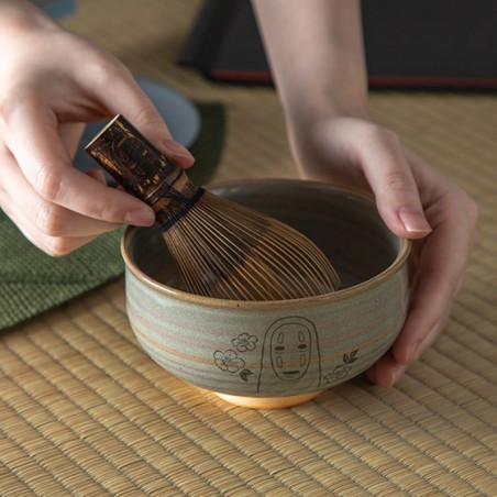 Porcelaine japonaise - Bol à matcha Akahada-yaki - Le Voyage de Chihiro