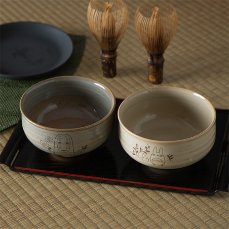 Japanese Porcelain - Akahada-yaki Matcha Tea Bowl - Spirited Away