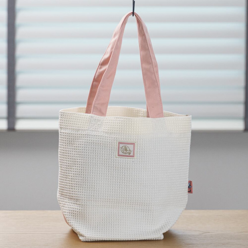 1週間かけてできた夢のコスメ部屋がこちら…【コスメ断捨離