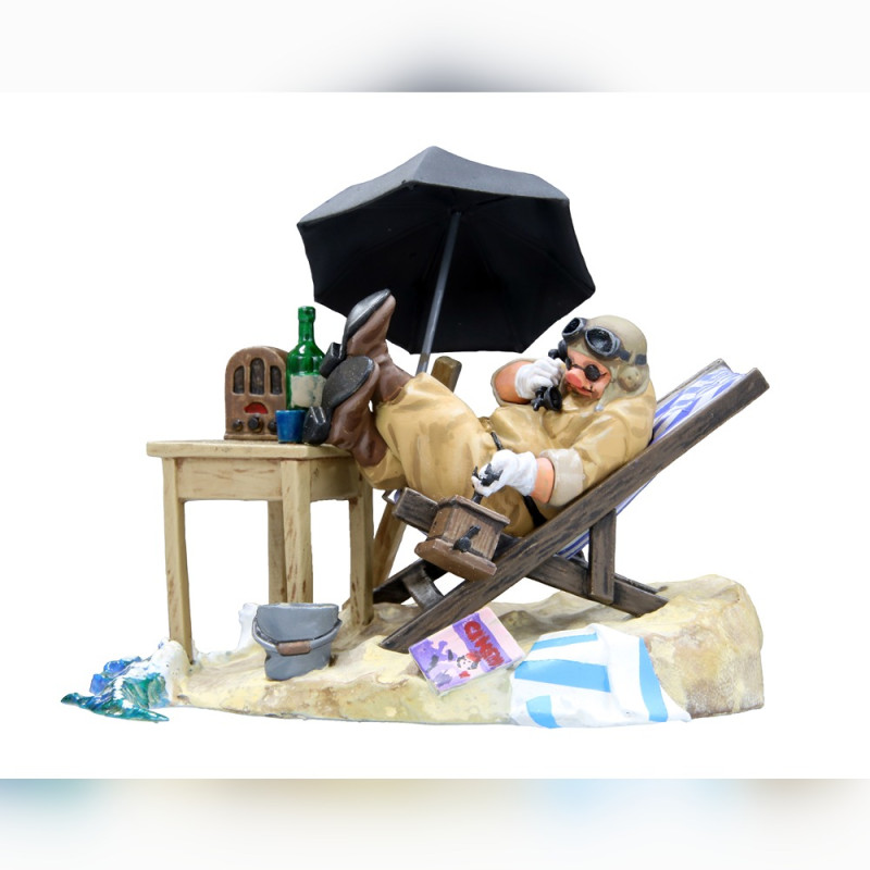 Models - Model Kit 1/48 To paint Porco In His Hideout - Porco Rosso