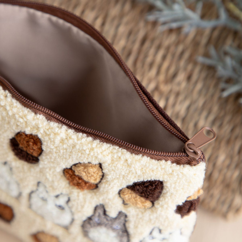 Accessories - Embroidered Pouch Totoro Acorn - My Neighbor Totoro