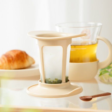 Cocina y vajilla - Taza de té con infusor - Nicky, la aprendiz de bruja