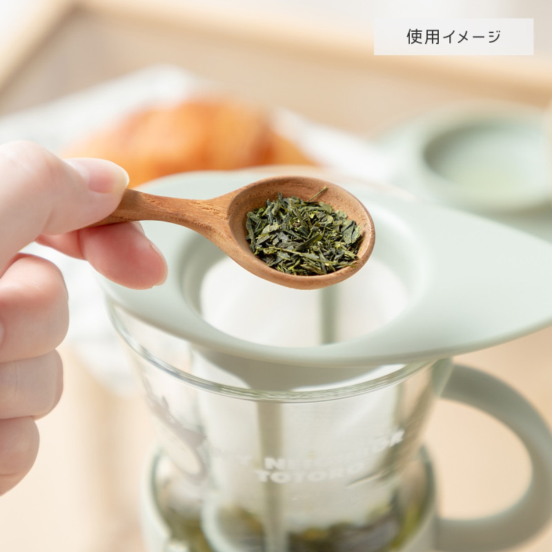 Cocina y vajilla - Taza de té con infusor - Nicky, la aprendiz de bruja