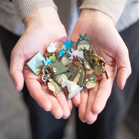 Pins - Pins Ponyo Gros Plan – Ponyo sur la falaise