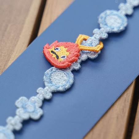 Joyería - Pulsera bordada Calcifer - El castillo ambulante