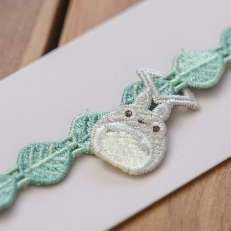Joyería - Totoro pulsera bordada Gris hojas verdes - Mi vecino Totoro