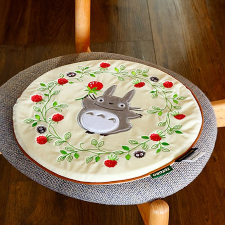 Muebles - Cojín de asiento Corona de fresas - Mi vecino Totoro