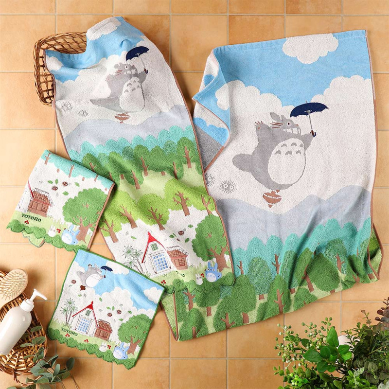 Ropa de hogar - Toalla Totoro en el cielo, 60 x 120 cm - Mi vecino Totoro